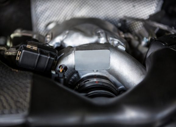 Regeneracja turbosprężarek: kiedy warto zdecydować się na naprawę?